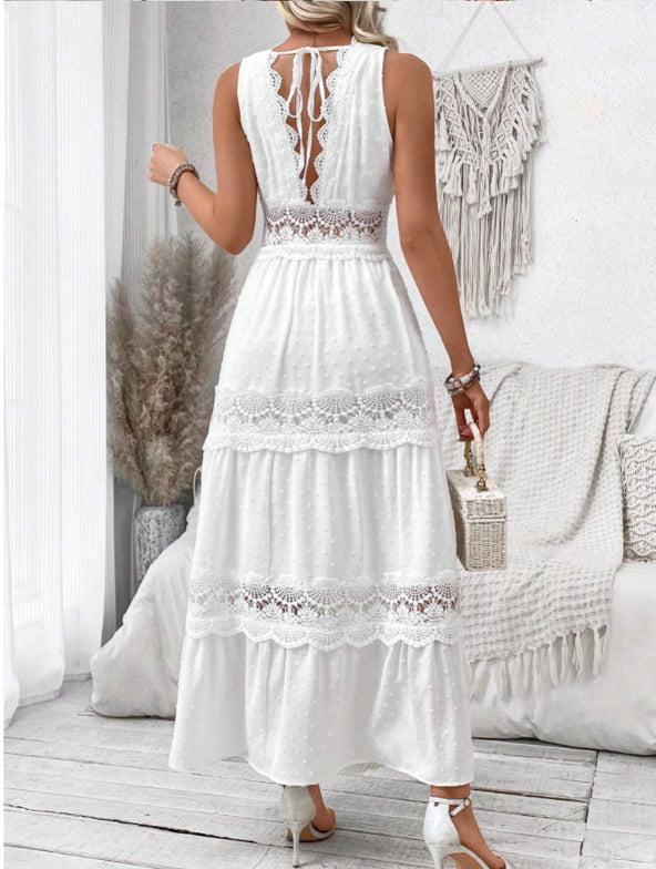 Celestia | Mouwloze Jurk Met Kanten Kraag